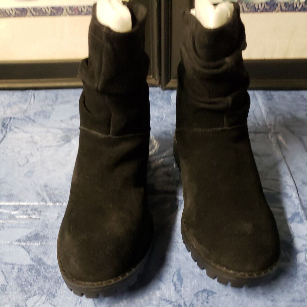 Chinese Laundry Women's Flip Boot, Black Suede, 6 M US